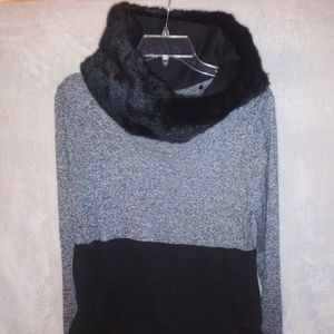Style & Co sweater & faux fur collar